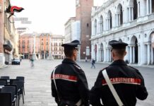 Non riesce a contattare la madre dalla Toscana, chiede aiuto ai Carabinieri di Vicenza: era solo il cellulare scarico Carabinieri di Vicenza, intervento per aiutare una donna a contattare la madre anziana