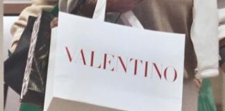 Furto nella boutique Valentino a Roma, rubate borse per 140mila euro