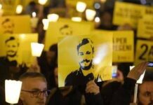 Giulio Regeni, 10 anni fa la scomparsa. I genitori: “Siamo rimasti umani e lui fa ancora cose”