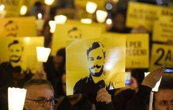 Giulio Regeni, 10 anni fa la scomparsa. I genitori: “Siamo rimasti umani e lui fa ancora cose”