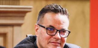 Klaus Davi il giorno dopo l’aggressione davanti a moschea: “Milano città fuori controllo” – Video