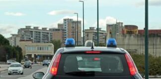 Napoli, operaio 43enne cade da impalcatura e muore