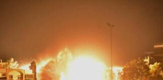 Nuovo raid su Beirut, media: “Distrutto palazzo di 8 piani”