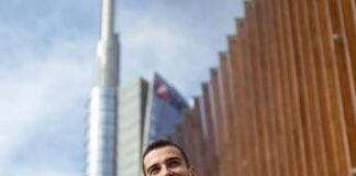 “Resta cu’ me” di Emanuel Ceruti, il libro del giovane fenomeno comico del web