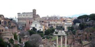 Roma, domani è domenica ecologica: blocco auto nella Fascia Verde