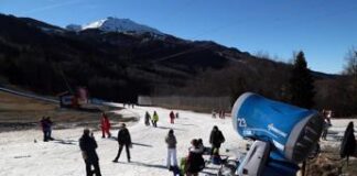 Sci, Altroconsumo: continuano i rincari, +4% sul prezzo dello skipass