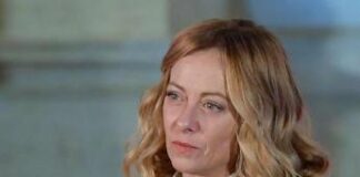 Sondaggio, Fratelli d’Italia scende e Pd sale