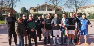 Impianti sportivi riqualificati a Vicenza, Cristiano Spiller e Giacomo Bez: nuove strutture per la pratica sportiva all’aperto Spiller e Bez al campo da calcetto di via Coltura Camisana, uno degli impianti sportivi riqualificati a Vicenza