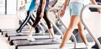 Stare seduti a lungo? Se si bilancia con movimento non è sedentarietà