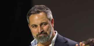 Ue, leader Vox Abascal eletto presidente dei Patrioti per l’Europa