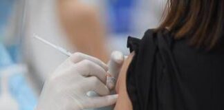 Vaccini, Gismondo: “Delusa dalla revoca del Nitag, dato spazio a chi offende il pluralismo della scienza”