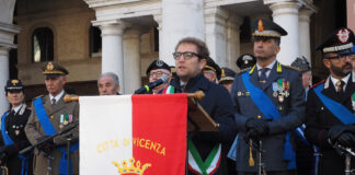 4 novembre in piazza dei signori a Vicenza intervento Possamai