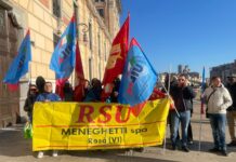 Licenziamenti Meneghetti di Rosà: domani incontro decisivo in Regione Il lavoratori della Meneghetti Spa a Venezia