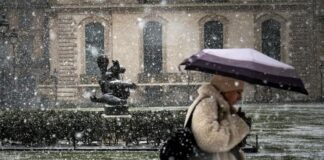 Venti di tempesta e neve fino in Pianura, è ancora maltempo artico sull’Italia. Nevicate su alto Veneto maltempo