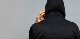 Telefonate sospette a cittadini residenti in Veneto, Regione: “Massima attenzione e segnalare alle forze dell’ordine” telefono telefonate sospette veneto