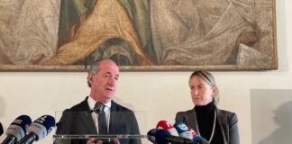 Spv, riduzioni nelle nuove tariffe. Presidente Zaia: “Cerchiamo di favorire i lavoratori” Camani (Pd) “Operazione disperata” Spv, zaia e de berti presentano le nuove tariffe