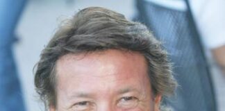 Addio a Cesare Ragazzi, fu il primo a fare spot al trapianto di capelli