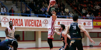 Basket serie B maschile: la Civitus Vicenza chiude il 2024 contro la Bakery Piacenza al palasport di casa… a Dueville Almansi (Civitus Vicenza)