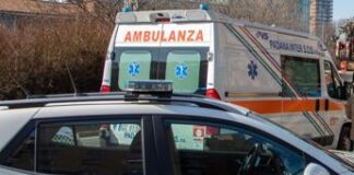 Camion travolge e uccide mamma 34enne a Milano, autista è fuggito