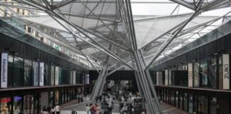 Capodanno 2025 e zone rosse: da Milano a Torino e Napoli, le misure