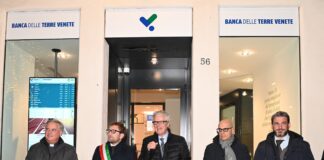 Nel cuore di Vicenza inaugurata una nuova filiale di Banca delle Terre Venete L'inaugurazione della nuova filiale di Banca delle Terre Venete in piazza dei signori a Vicenza