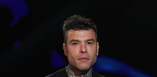 Fedez paparazzato con la nuova fiamma misteriosa, le foto su Chi