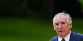 Francia, Macron nomina premier Francois Bayrou
