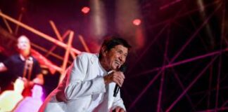 Gianni Morandi, gli 80 anni da tifoso a Lisbona