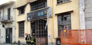 Incendio emporio cinese a Milano, arrestato esecutore e fermati mandanti