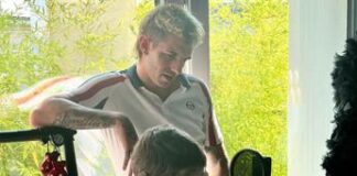 La favola di Natale, il piccolo Simone e il sogno realizzato di una canzone con Achille Lauro