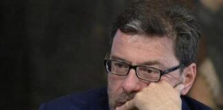 Manovra, Giorgetti: “Pensioni medio basse totalmente tutelate per recupero inflazione”