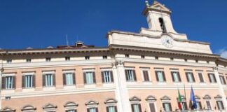 Manovra non torna in Commissione, spuntano coperture in più per 100 milioni