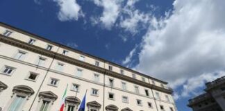 Manovra, vertice di maggioranza: “Condivisi aggiustamenti su imprese, famiglie e sanità”