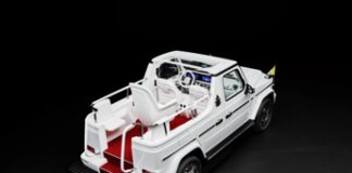 Mercedes, consegnata a Francesco la prima Papamobile elettrica