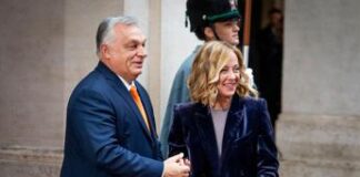 Migranti, hotspot Albania in stand by. Orban a Meloni: “Modello apripista”