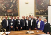 Congresso UPI a Roma, Gandolfi (Bergamo) nuovo presidente. Nardin: “Serve una riforma delle Province che ci faccia lavorare al meglio” Nardin, Gandolfi e la delegazione veneta al Congresso Upi