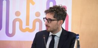 Natalità, il ginecologo Gebbia: “Figli a 33 anni è tardi fare educazione alla fertilità”