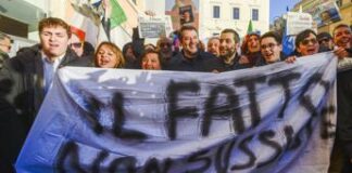 Open Arms, Salvini a Roma festeggia assoluzione e attacca la sinistra