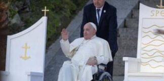 Papa Francesco, la rivelazione choc: “Scampato a due attentati in Iraq”