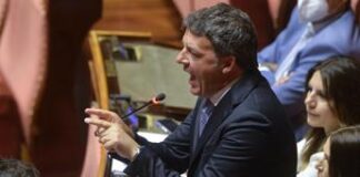 Renzi: “In manovra norma contro di me”. Romeo (Lega): “Non ha tutti i torti” Renzi: In manovra norma contro di me. Romeo (Lega): Non ha tutti i torti