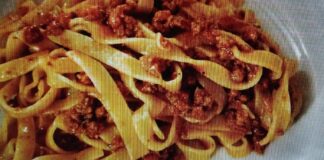 «Regaje, no le xera robe da siori, ma gnanca da pori cani». Una delle ricette di Umberto Riva dal suo libro «Arte culi ’n aria» Ricetta di Umberto Riva