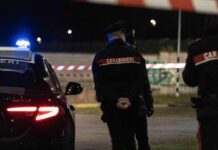 Rimini, accoltella in strada quattro persone: ucciso da carabiniere