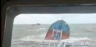 Russia, tempesta affonda due petroliere in stretto Kerch – Video