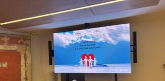 Sanità, calo personale Ssn graduale e costante, operatori sempre più anziani e ‘a tempo’