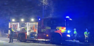 Bus in mare in Norvegia, le immagini dei soccorsi sotto la neve – Video Bus in mare in Norvegia, le immagini dei soccorsi sotto la neve