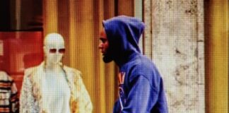 Stranieri in città? Incontrarli è occasione di crescita. Purché non vadano in bicicletta… Stranieri in città