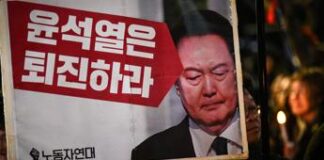 Sudcorea, Yoon indagato per insurrezione: rischia la pena di morte