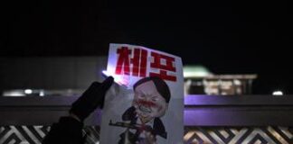 Sudcorea, arrestato ex ministro Difesa: indagato per tradimento