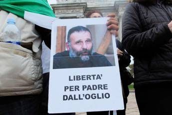 “Trovato il corpo di padre Dall’Oglio”, ma vescovo Aleppo e sorella smentiscono