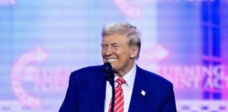 Trump: “Groenlandia vuole gli Usa”. E corteggia il Canada